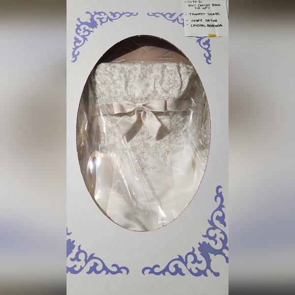 MAKE ME AN OFFER! Wedding Dress Corset Bejeweled Bodice Bow - Picture 6 of 9